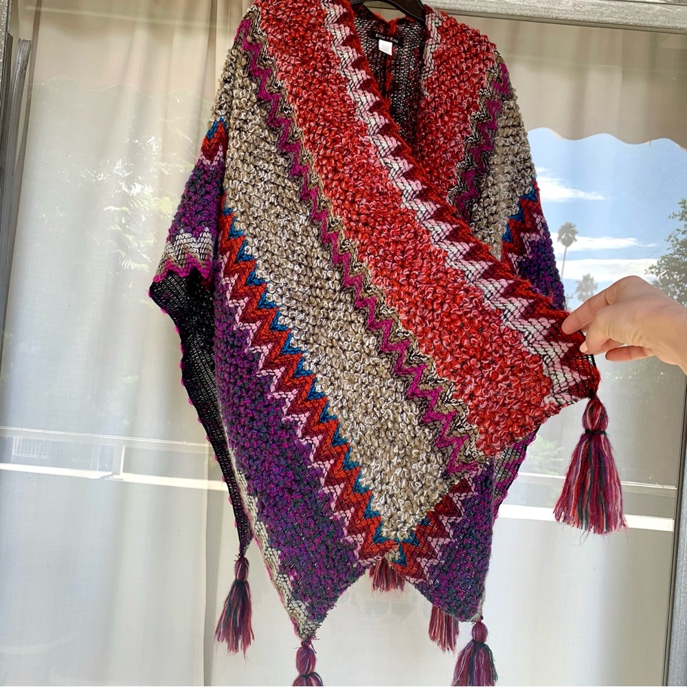 Ellie Kate Sweater Poncho Cape - Picture 6 of 15